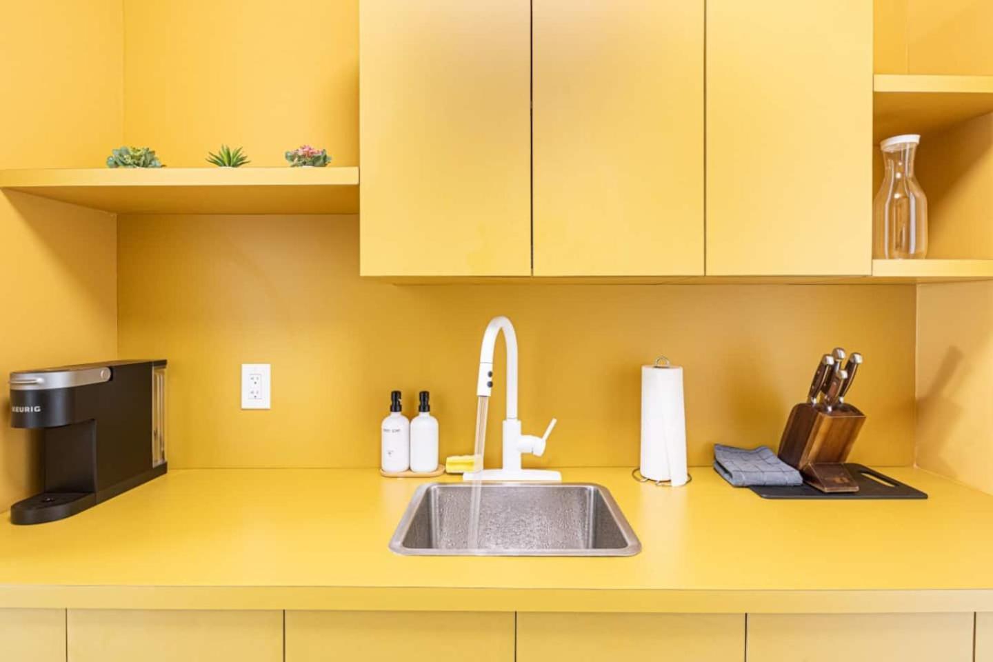 Stylish 2Bed Apartment El Portal ไมอามี ภายนอก รูปภาพ