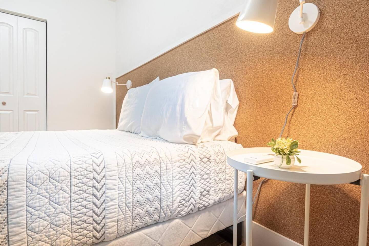 Stylish 2Bed Apartment El Portal ไมอามี ภายนอก รูปภาพ